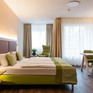 Lazarus Berlin