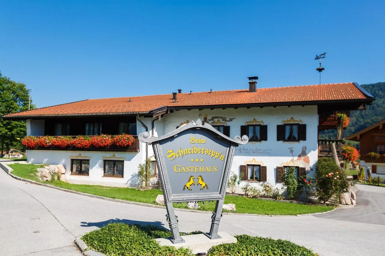 Gaestehaus Beim Schneidersepp Inkl. Chiemgaukarte Ruhpolding Guest house