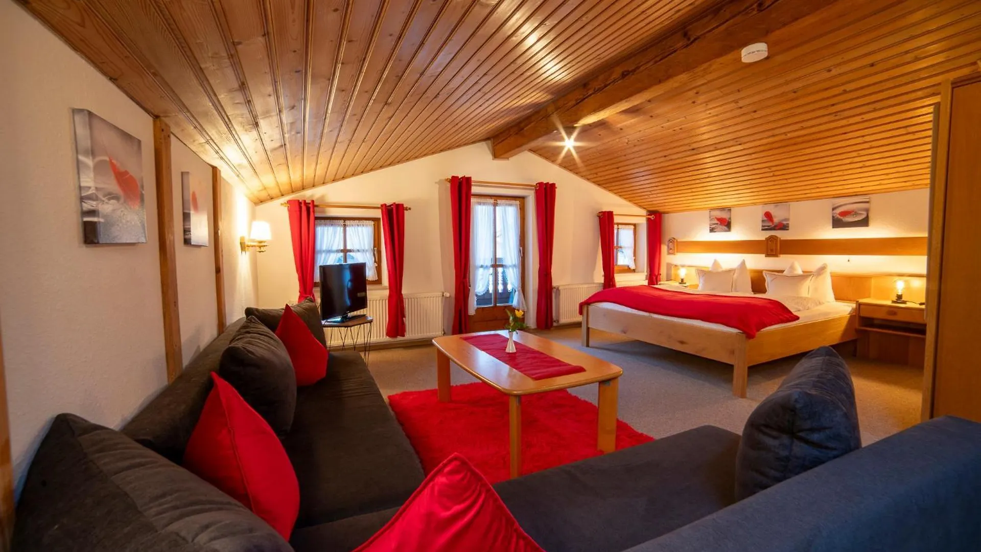 Gaestehaus Beim Schneidersepp Inkl. Chiemgaukarte Ruhpolding Guest house